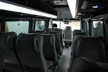 Mikroautobusa īre 15, 16, 17 vietas sēdvietas